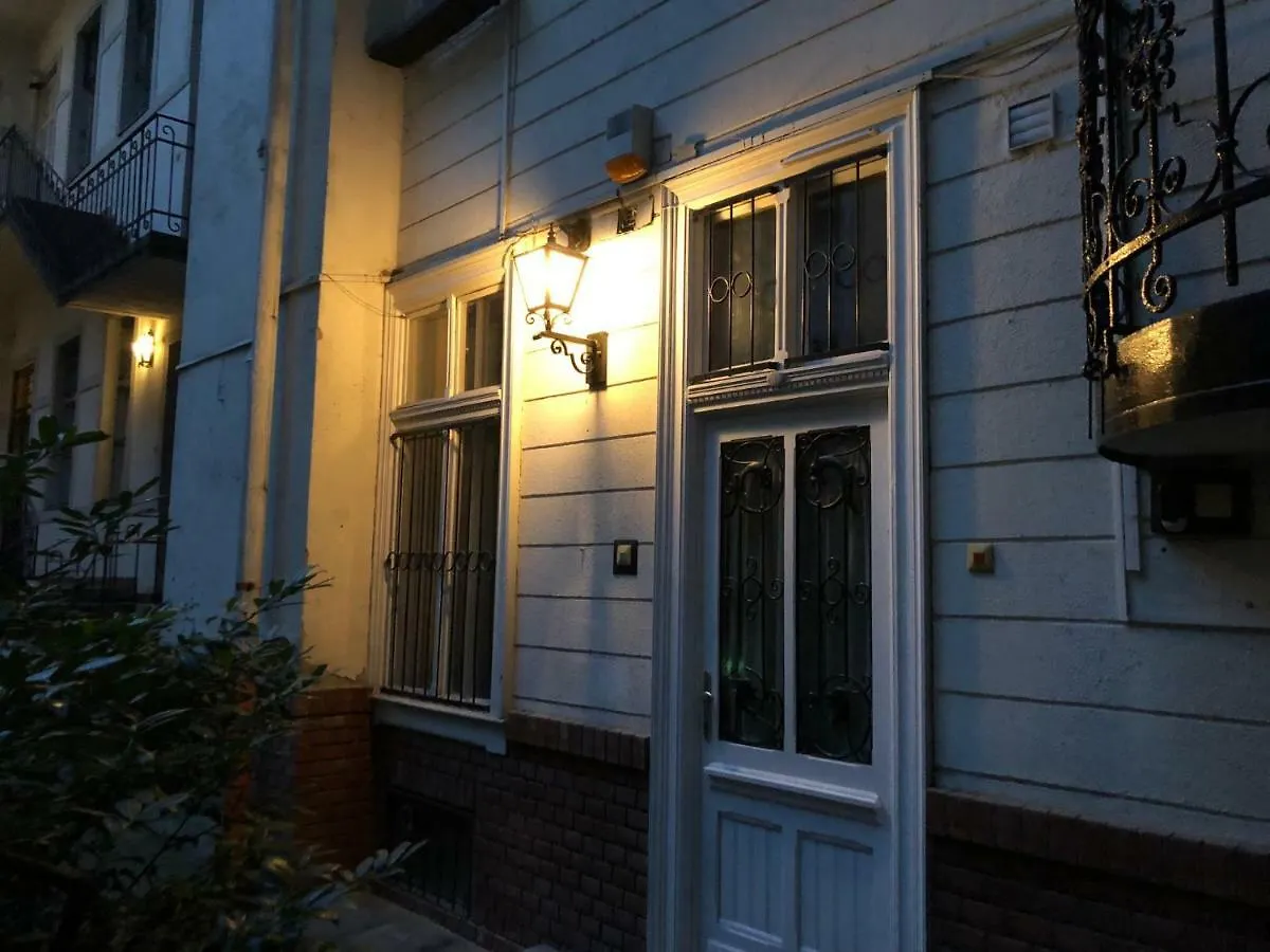 Super Nice Super Location - 2 Budapest 0*,  Hungría